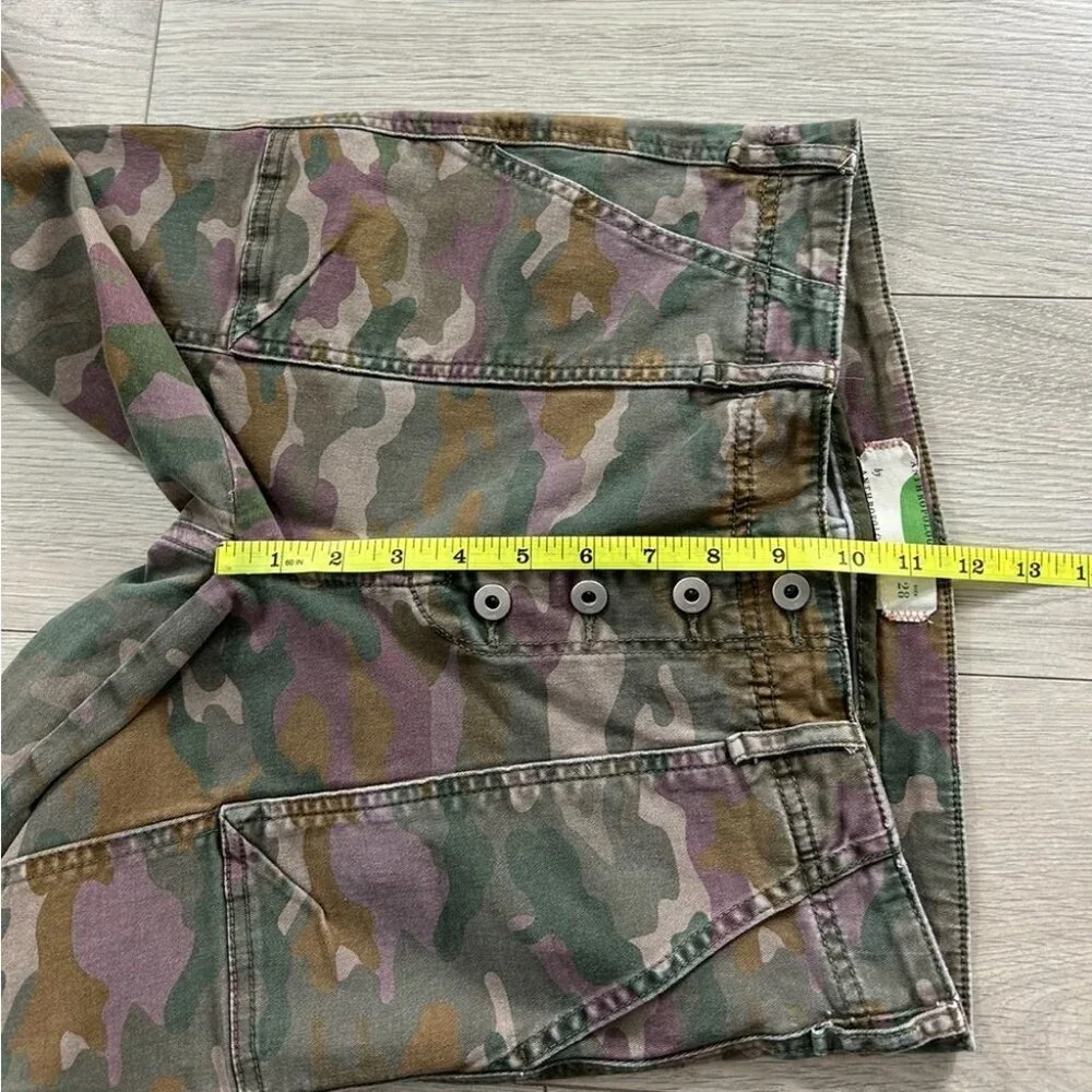 Anthropologie Slim Camo Button Fly Jefferson Utility Pants